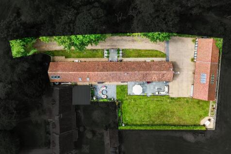 Property Image 32