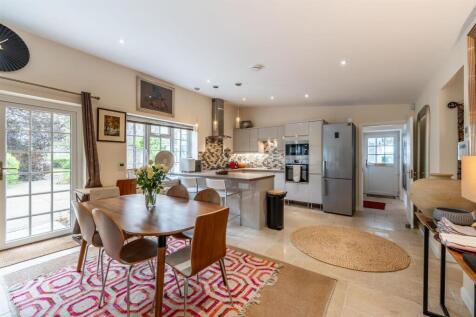 Fairylea House, Alyth, Blairgowrie