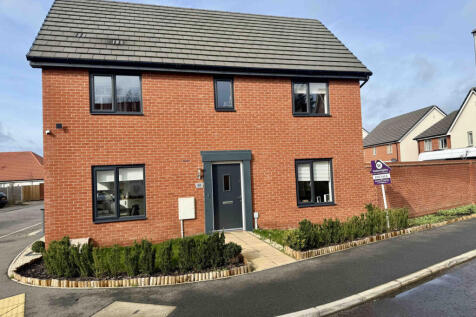 3 Bedroom Detached For Sale