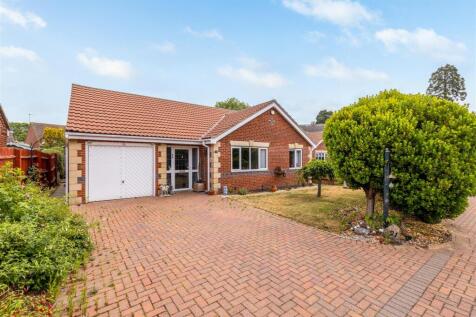 21 Anwick Drive (Sleaford)-1.jpg