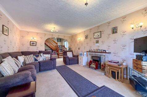 Lounge 1