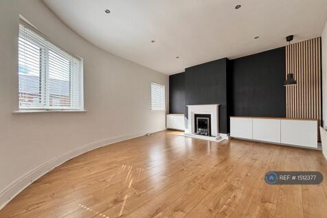 3 Bedroom Terraced in SR6 9DB