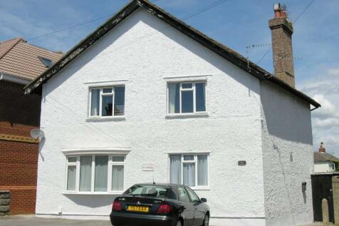 2 Bedroom Flat in BH10 4EQ