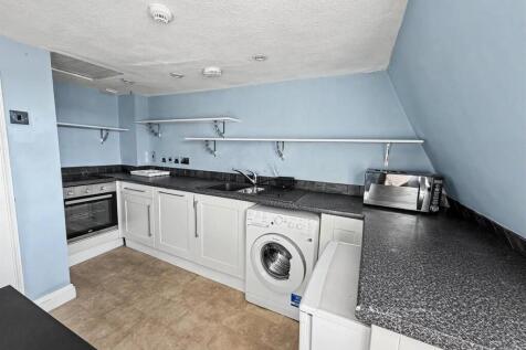 1 Bedroom Flat in BA1 2BL