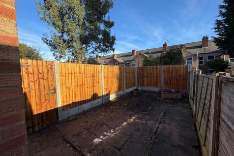 105 meynell - garden