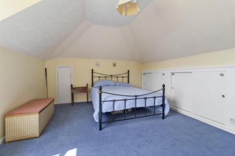 15 Foamcourt Waye_014.JPG