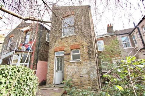 Shelbourne Road, N17