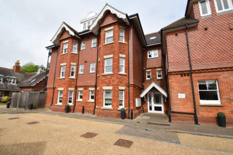2 Bedroom Flat in BN20 7RY