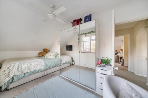 1381989-15-691b6f...