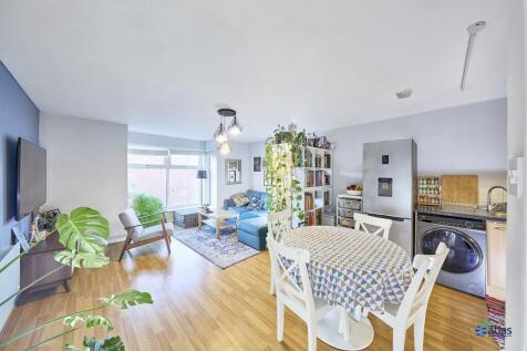 Kitchen / Dining / Living Area