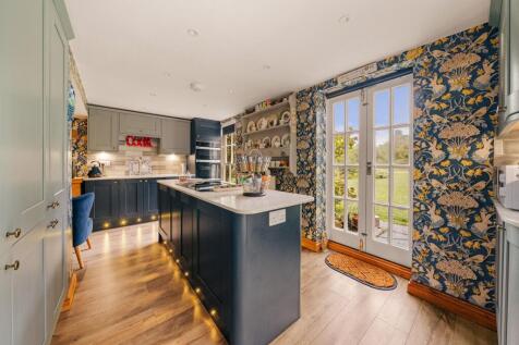 Re-Fitted Kitchen
