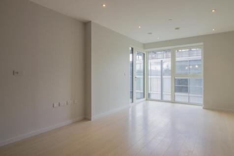 A modern one bedroom luxury apartment set on the fourteenth floor of this fantastic development located adjacent to Queen Elizabeth Olympic Park. This unfurnished property offers a spacious open plan