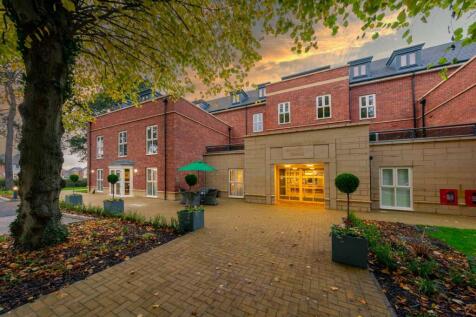 Centennial Place exterior main entrance