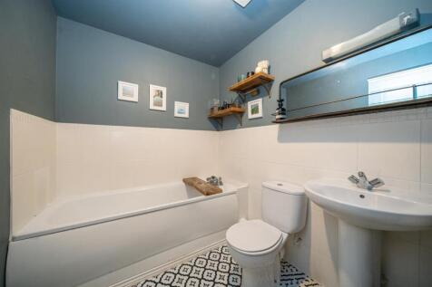 Ensuite Bedroom Two