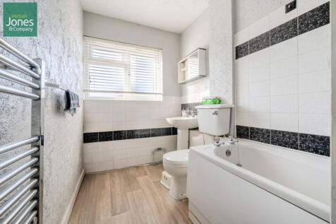 04cd5ec8-7212-44c...