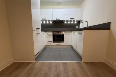 1 Bedroom Flat in RG41 2AZ