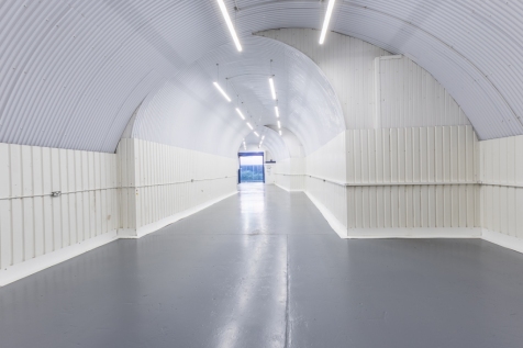 An empty arch with white lining