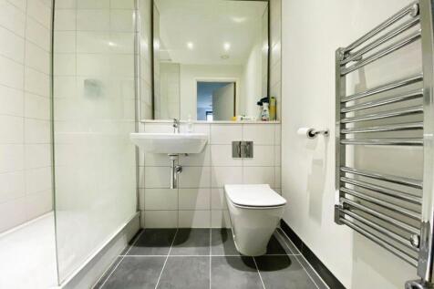 2e95e8f4-WhatsApp 20