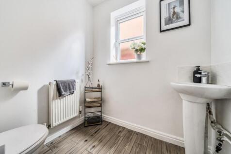 1361176-6-68dd60799a5c5