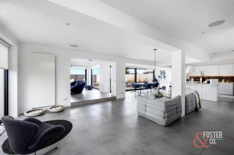 Old Fort Road, 88-005.JPG