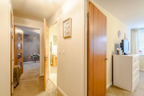 8514369-Interior16 (Medium).jpg