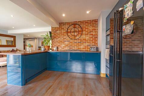 Kitchen/Family Room/Diner