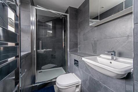 Doulton Close-16.jpg