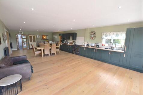 Leicester Road (5).JPG