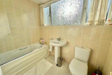 PHOTO-2024-08-23-20-50-49 (18).jpg