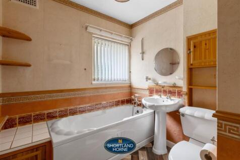 260 Sir Henry Parks Road WM (2 of 21).jpg