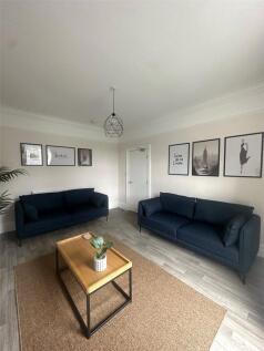 1 Bedroom Terraced in HD1 3HY