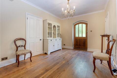 Dining-room-1.jpg