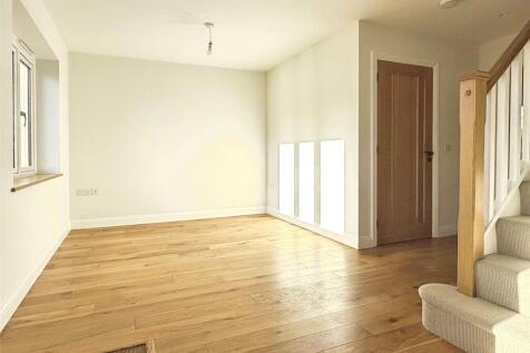 Entrance/Dining Room