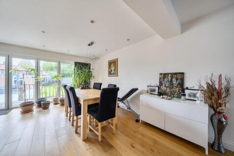 1346644-11-68c95a...