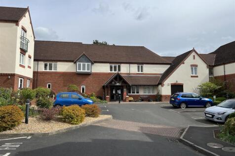 Worcester Road Hagley 1.jpg