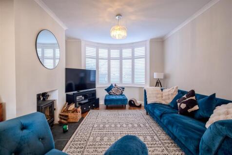 12 Cowlarns Road (10 of 19).jpg