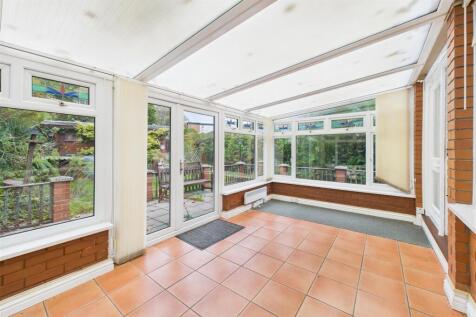 Cliff Lodge, 13 Old Teignmouth Road, Dawlish EX7 0