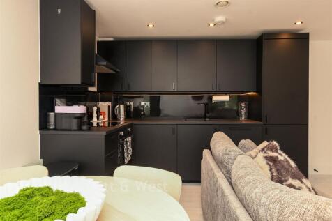 Kitchen/Lounge
