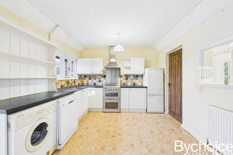 CAM05454G0-PR0092-STILL001