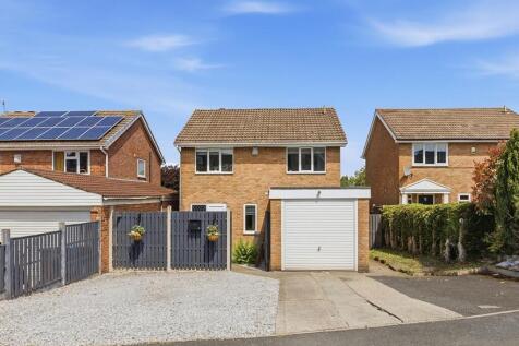 12 Boswell Close, High Green 03.jpg