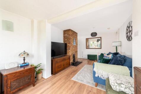 Sitting/Dining Room