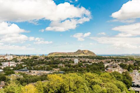 4 bed, 3 bath Penthouse in Edinburgh - Photo 20