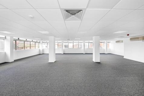 Lvl 2  Large Suite and connecting suite6.jpg