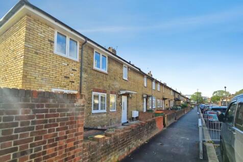 5 Bedroom House in E15 3AL