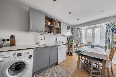 Kitchen/Dinning Room