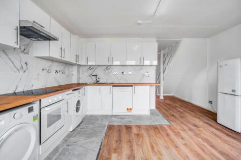 Kitchen & Living room