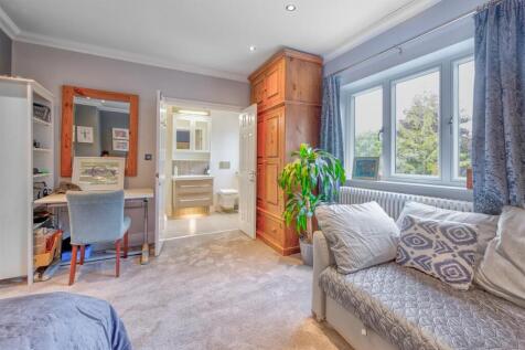 25 Church Street, Belton