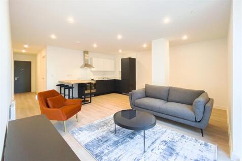 2 Bedroom Flat in M3 7GP