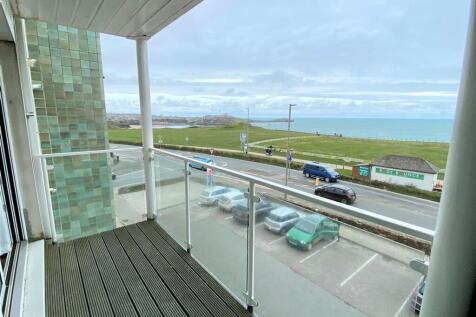 4 Whitewater Apartments Front Balcony