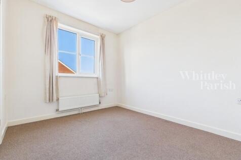 CAM04332G0-PR0557...